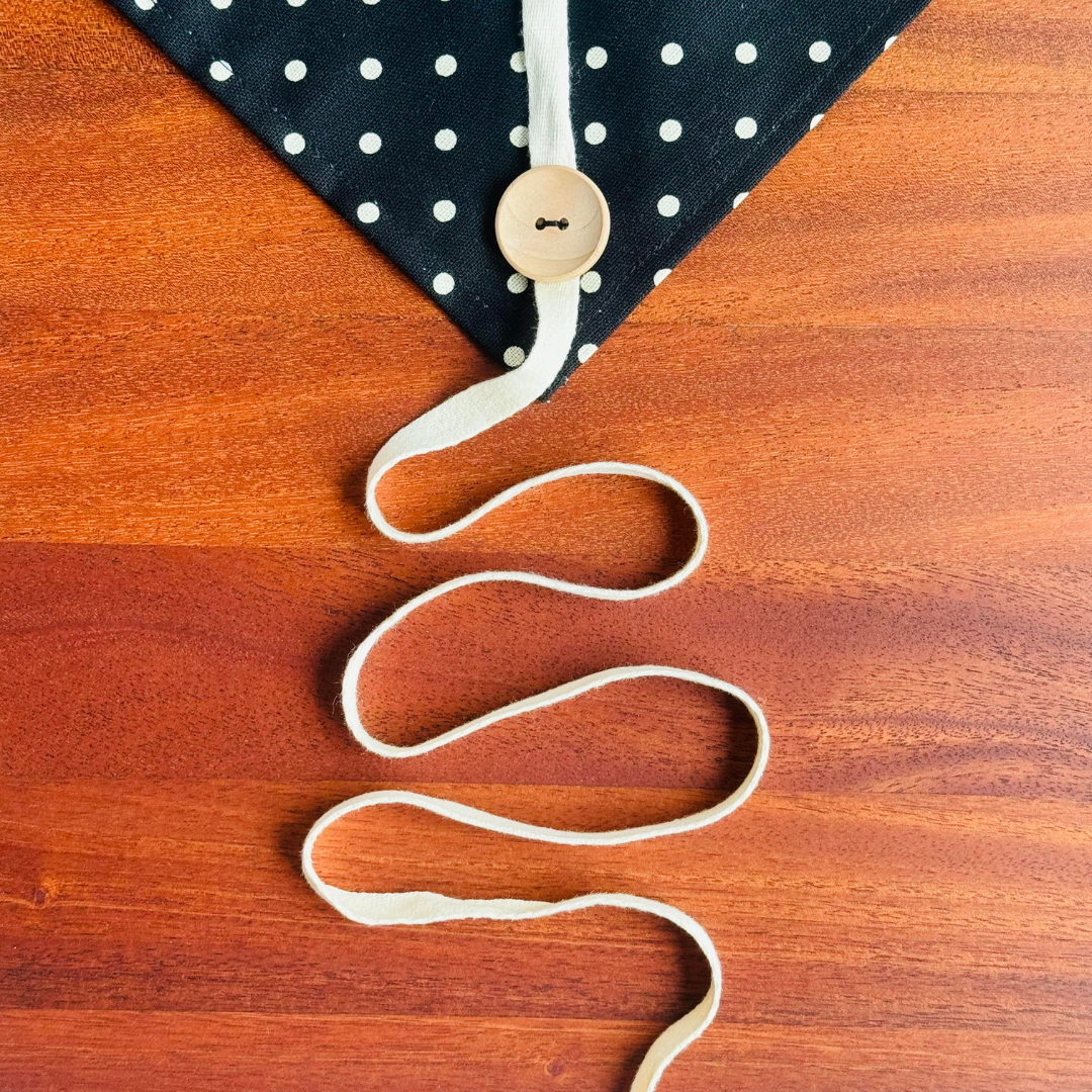Tsutsumi Kite Wrap - Polka Dots