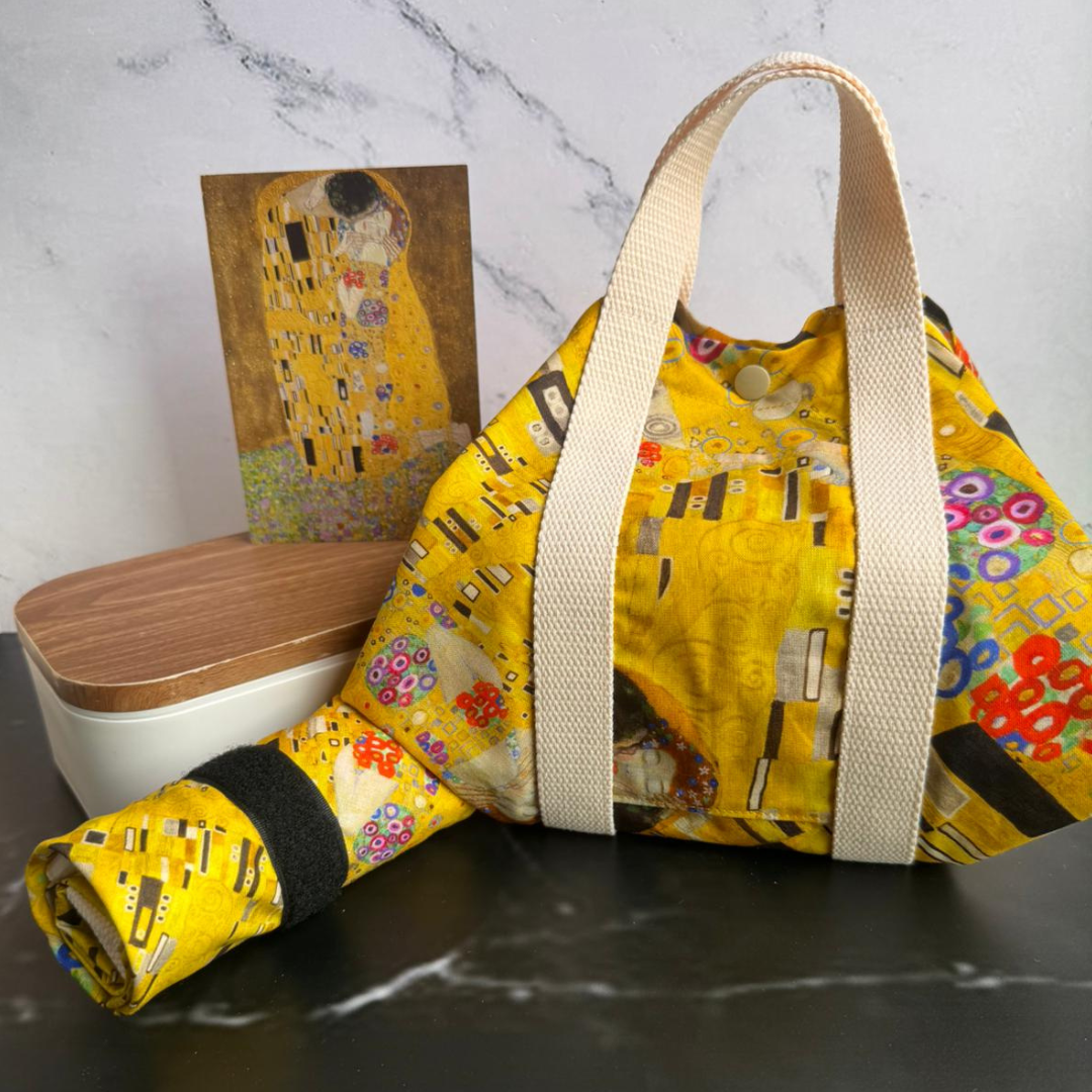 Tsutsumi Square Wrap x Handmade - The Kiss