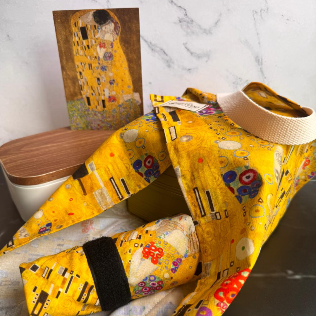 Tsutsumi Square Wrap x Handmade - The Kiss