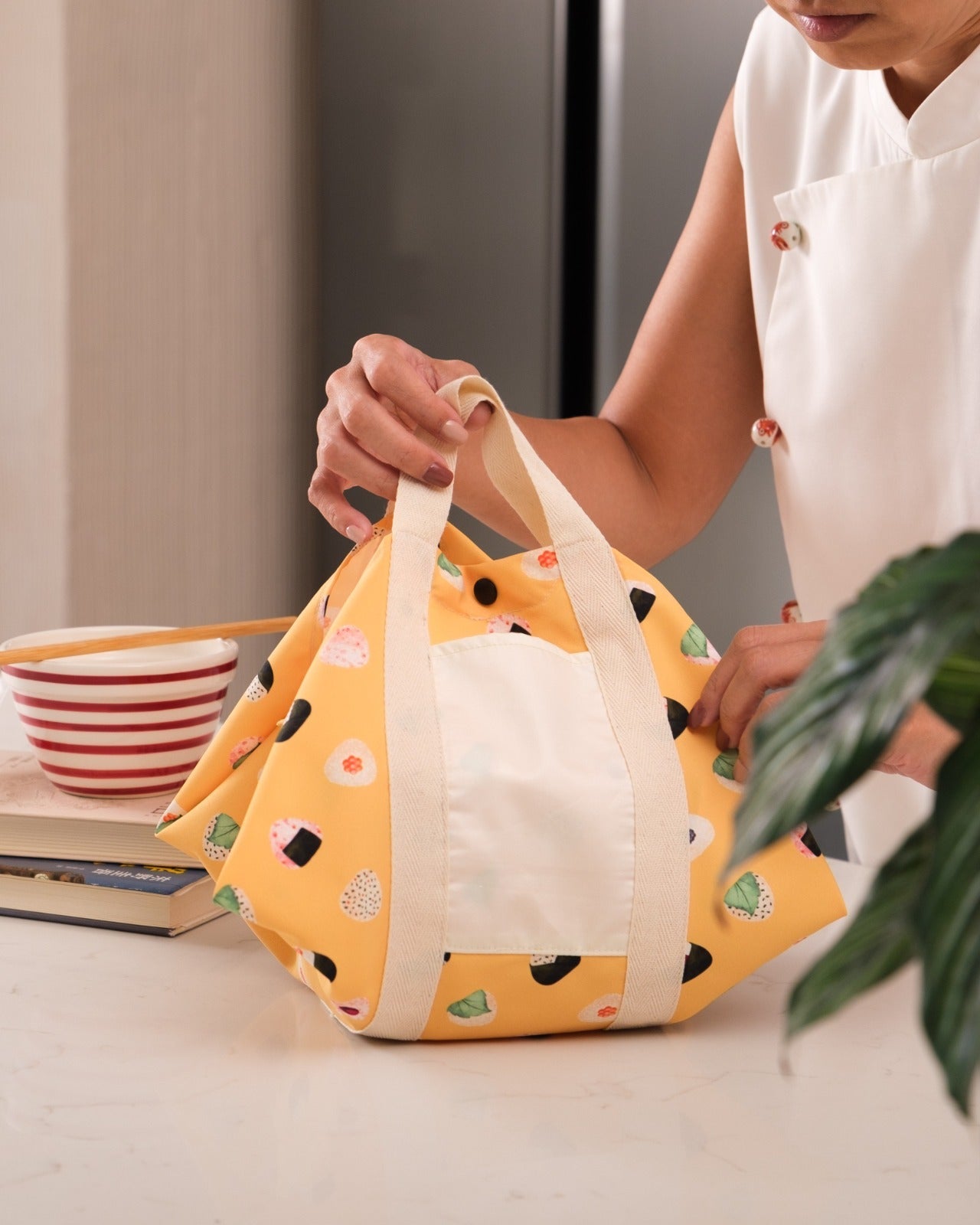Tsutsumi Square Wrap x Love for Onigiri (Warm & Fuzzy) in Green